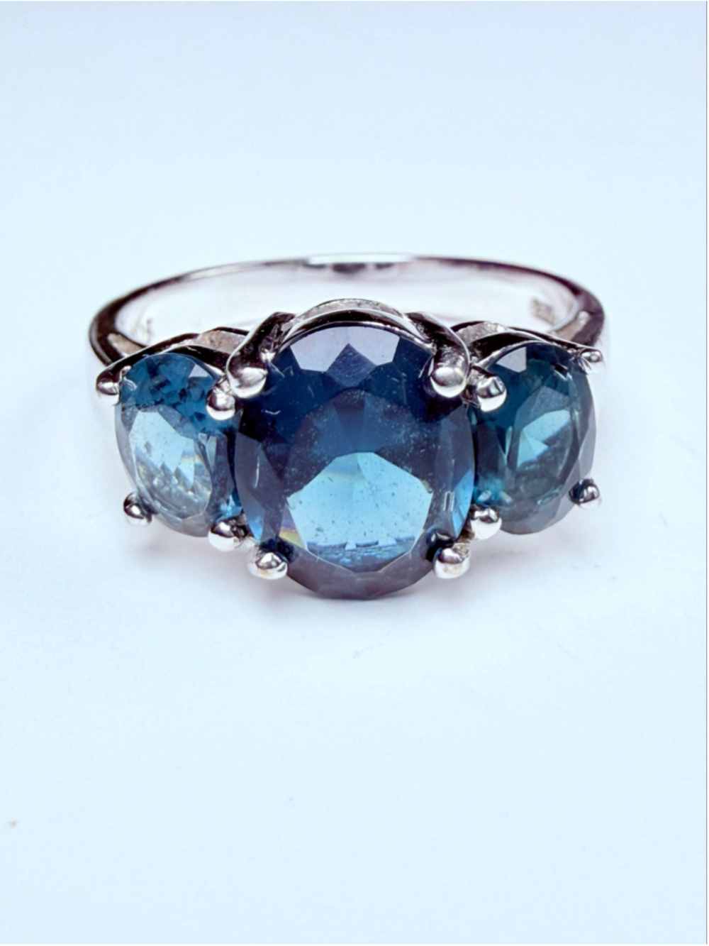 SETA 2.5 CT London Blue Topaz Trinity Trilogy 925 Sterling Silver Designer Ring